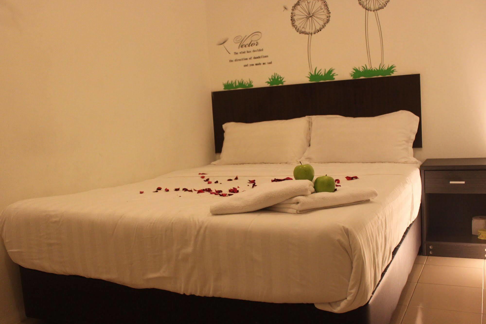 Apple 1 Hotel Budget Ґелуґор Екстер'єр фото